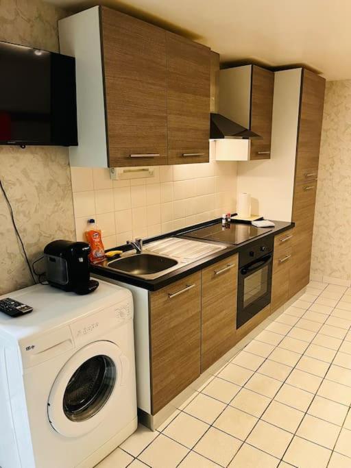 Appart Illy Cosy Et Confortable Saint-Etienne  Buitenkant foto