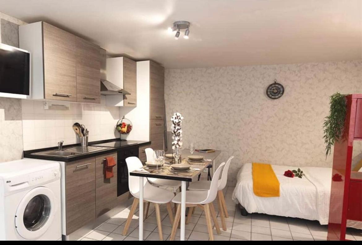 Appart Illy Cosy Et Confortable Saint-Etienne  Buitenkant foto